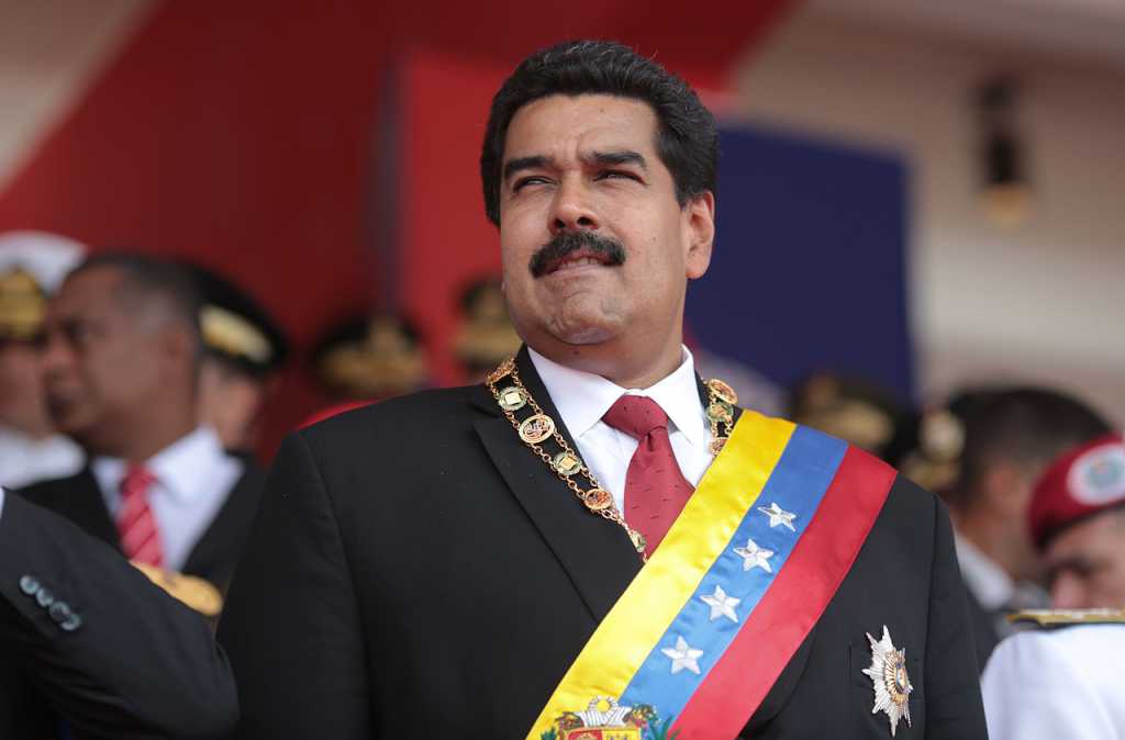 Maduro contesta a EU: «Soy un presidente libre»