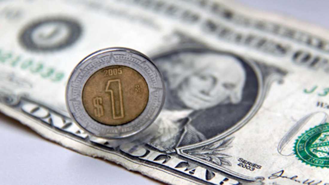 Peso continúa ganando terreno, dólar se vende en $19.46 en bancos