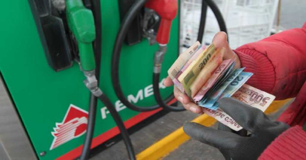 El precio de la gasolina vuelve a subir