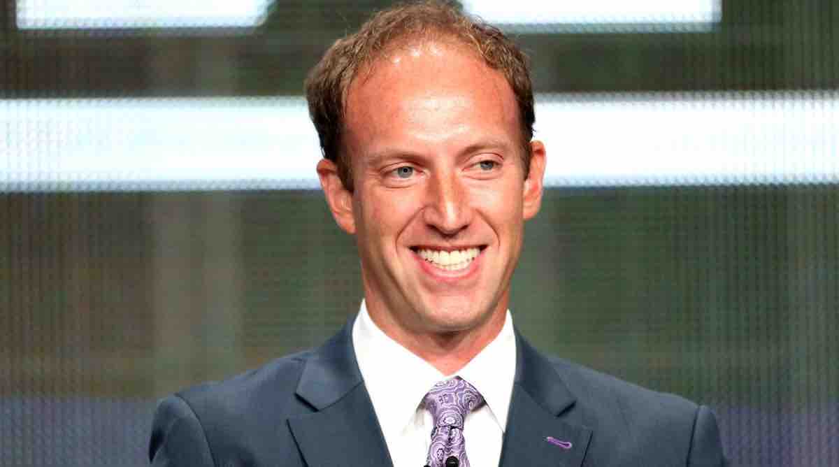 Fox Sports despide directivo por caso de acoso sexual