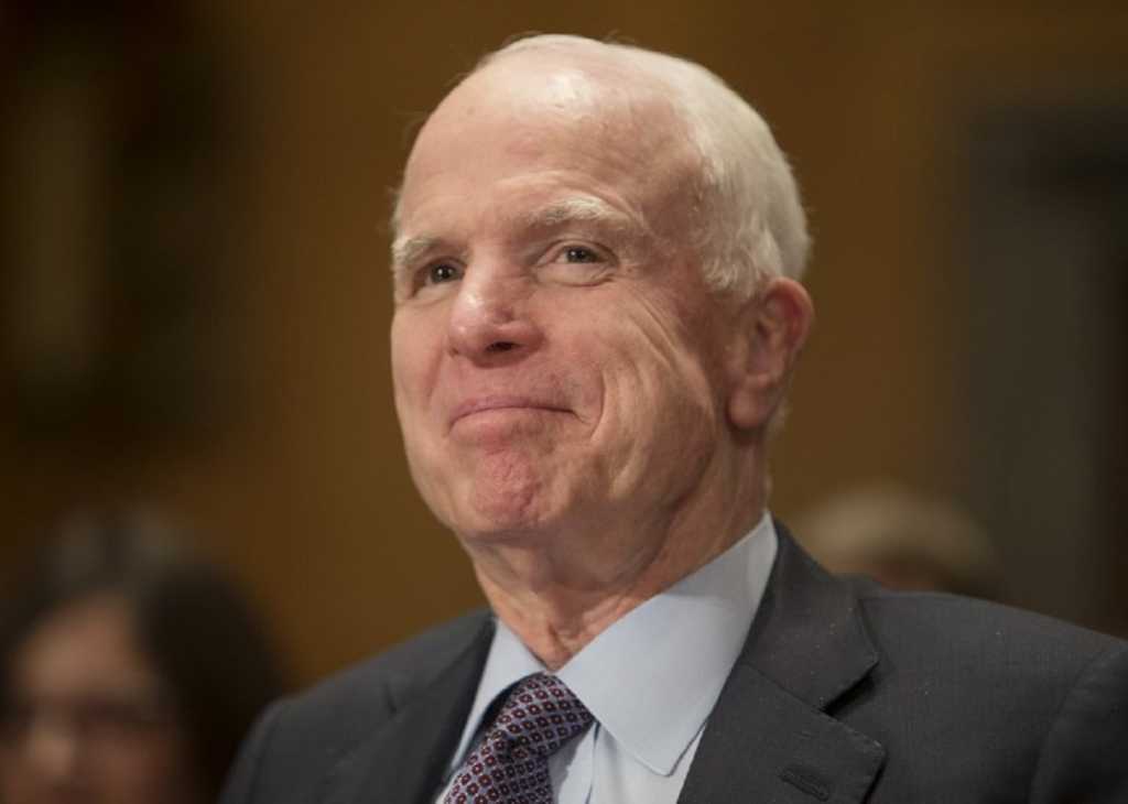 McCain desea volver a trabajar a pesar de diagnóstico de cáncer