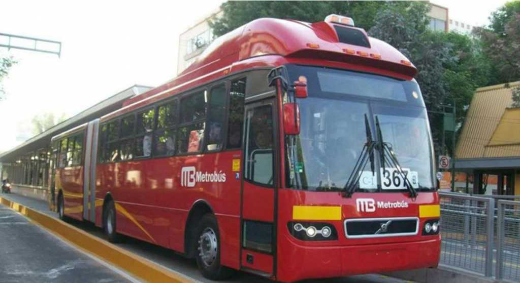 Metrobús modificará su servicio por Medio Maratón
