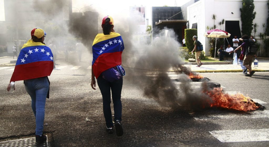 Máxima corte venezolana someterá a fiscal al detector de mentiras