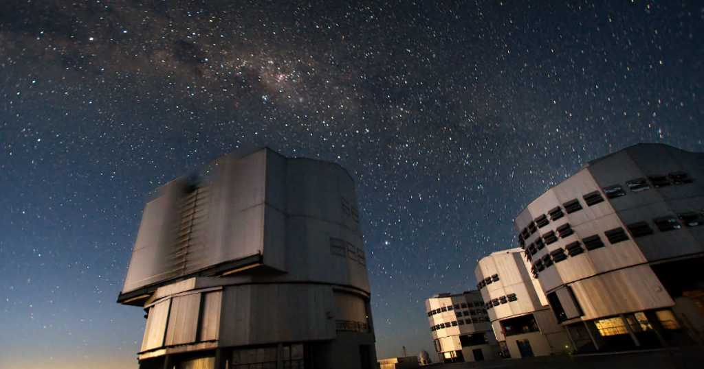 Telescopio capta imagen de galaxia radiante