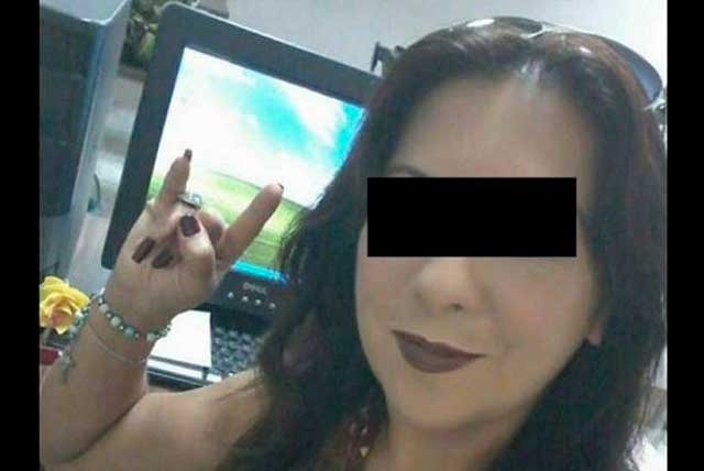 Surge #LadyChacal, la maestra que se liga a sus alumnos
