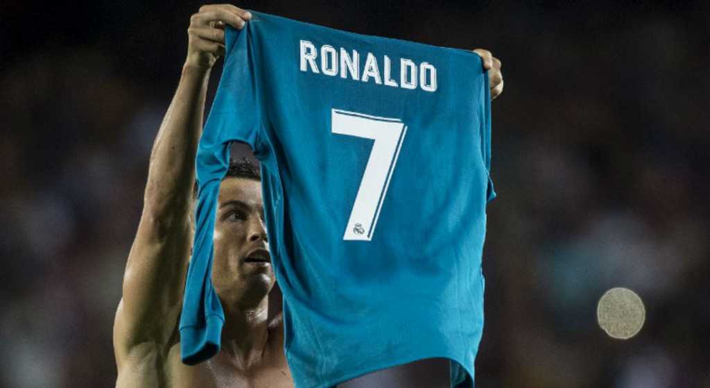 El Barcelona se aleja de la Supercopa al caer ante el Madrid