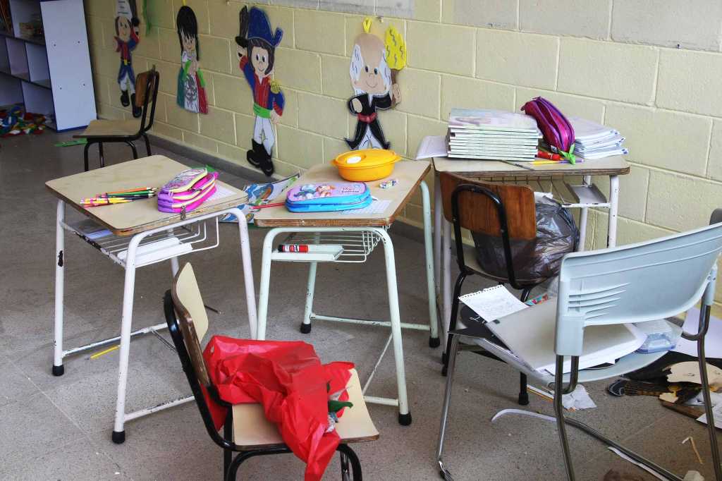 Alumnos regresarán a clases este lunes