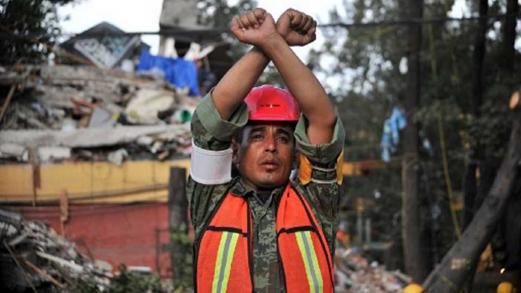 Aumenta la cifra de muertos por el sismo en México