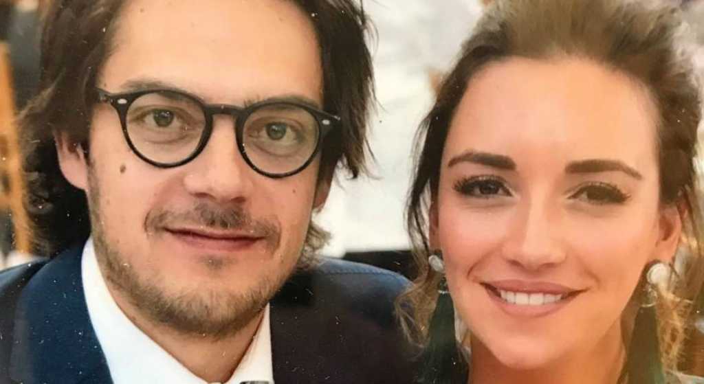 «Hija» de Derbez se casa con ‘standupero’