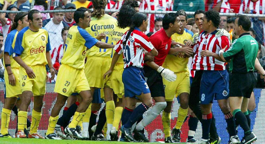 Las peleas más brutales del América vs Chivas