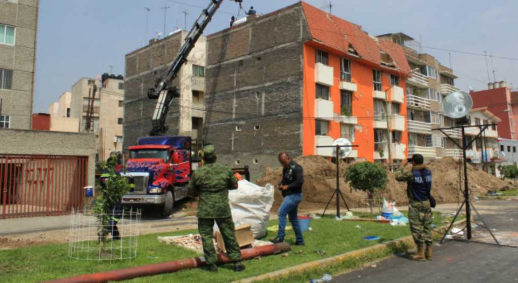 Ya son más de 17 mil inmuebles afectados por sismo en Iztapalapa