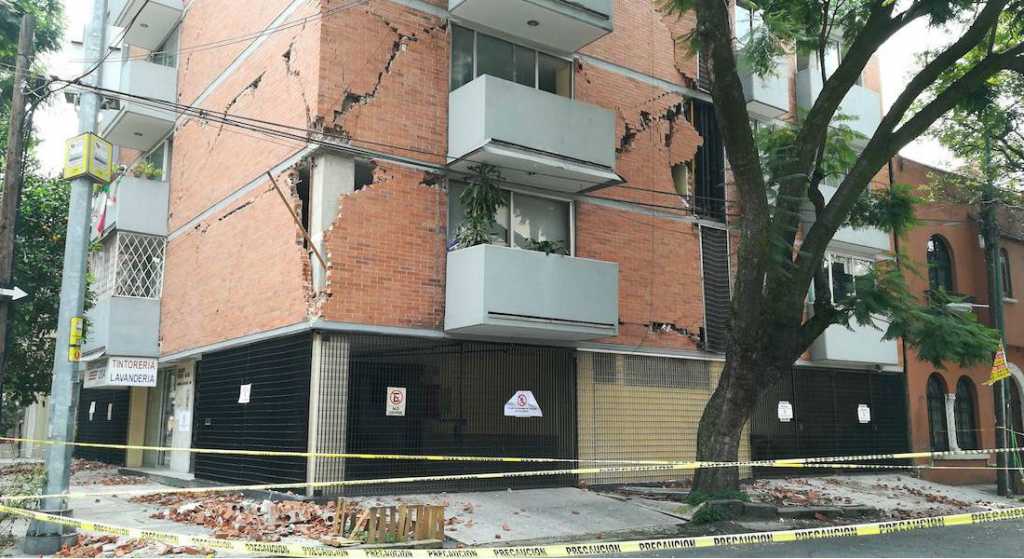 Hombre robaba en edificios dañados por sismo