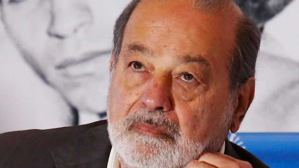 Le quitan la corona a Carlos Slim como el más rico del mundo