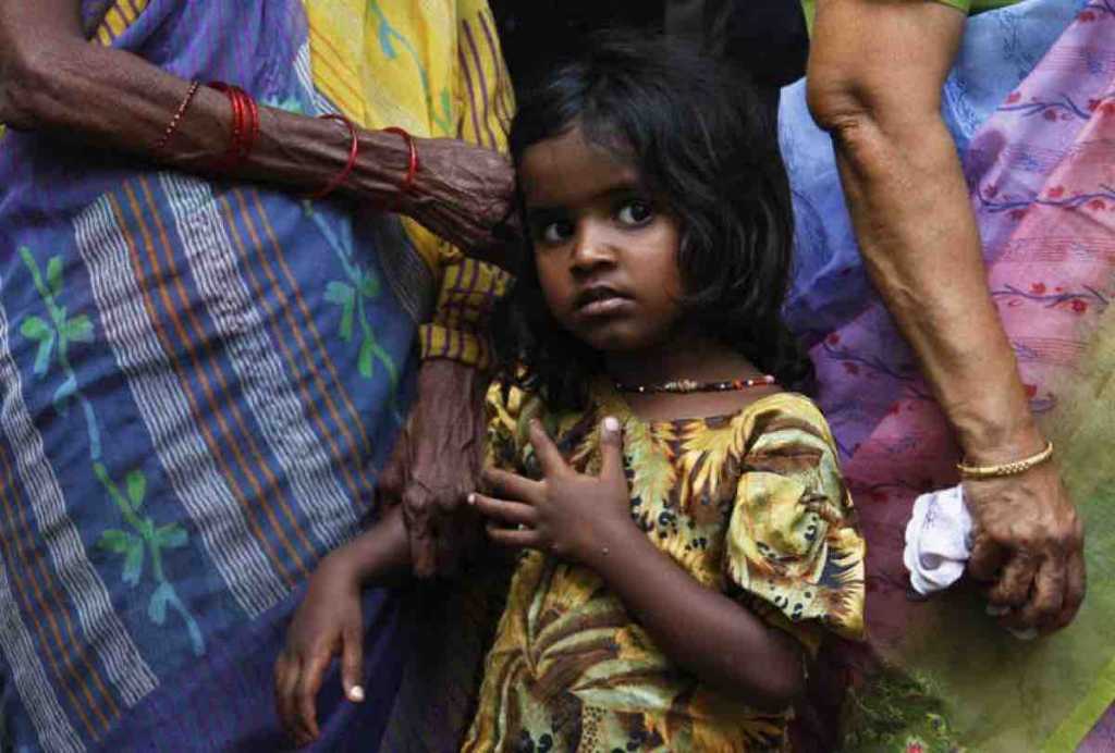 En la India, violan y matan a nena de 6 años