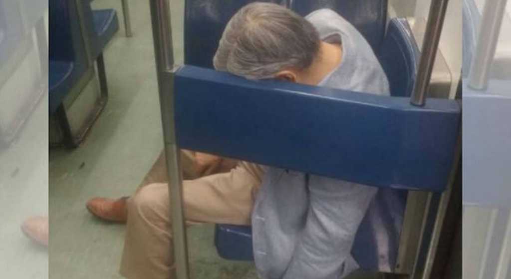 Muere viejito tras un infarto en Metro Pantitlán