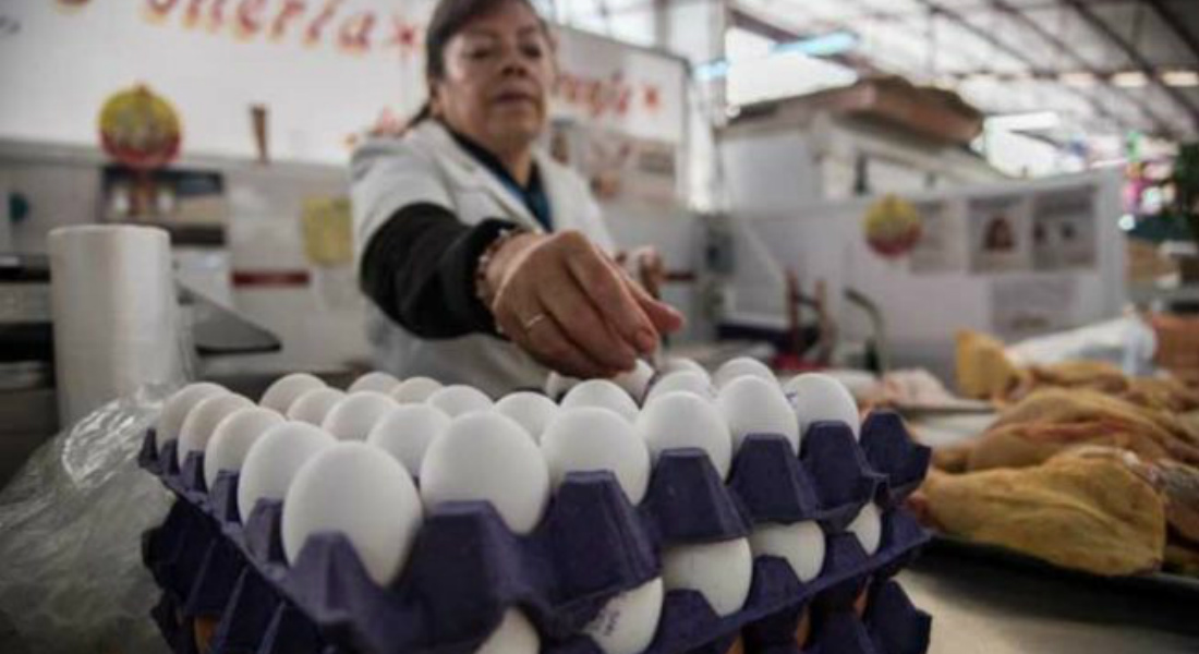 ¡El huevo cuesta hasta 75 pesos en mercados del país!