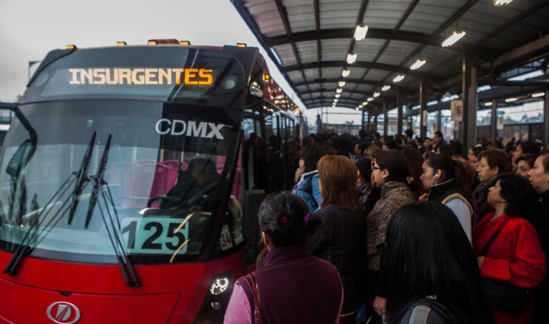 Metrobús suspende servicio alrededor de la Basílica de Guadalupe