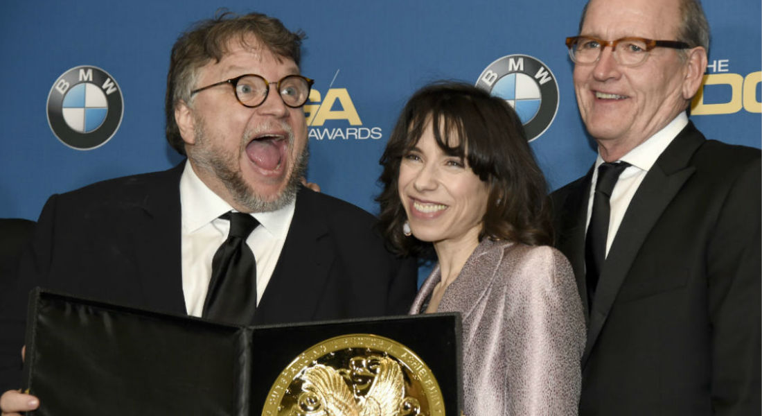 Del Toro a un paso del Oscar tras nuevo premio