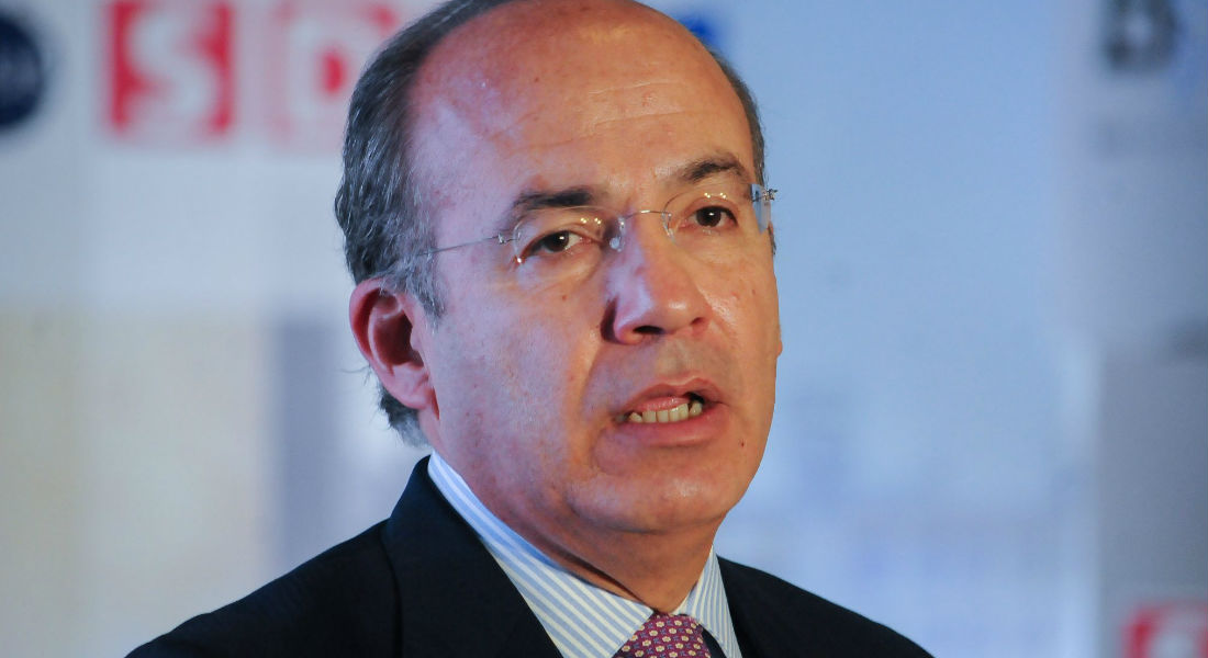 Felipe Calderón ‘pide coperacha’ para Margarita Zavala