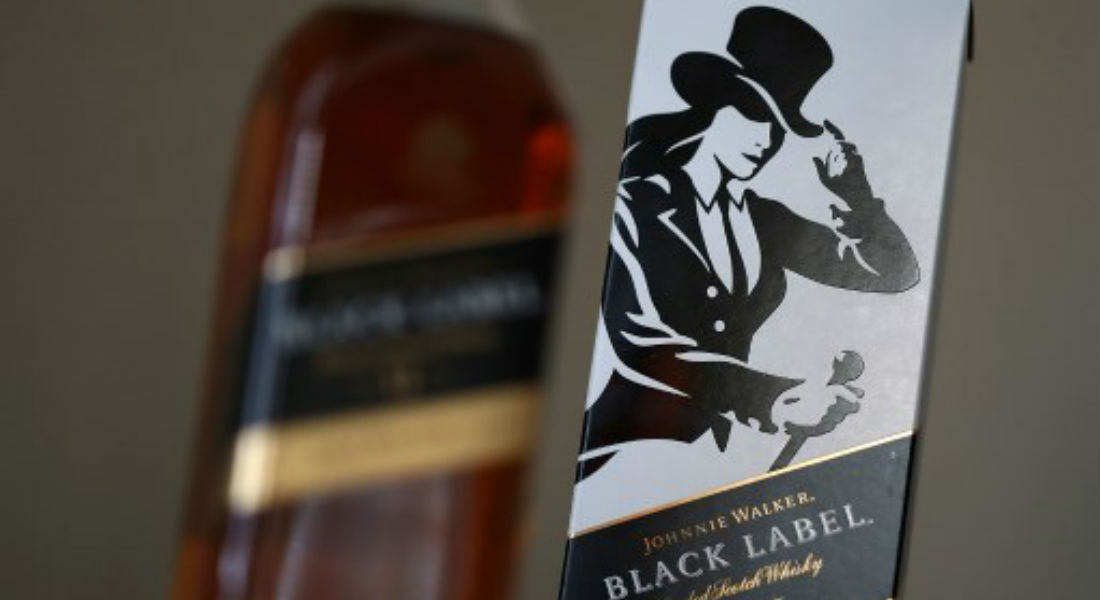 Johnnie Walker lanza edición femenina en apoyo a la mujer