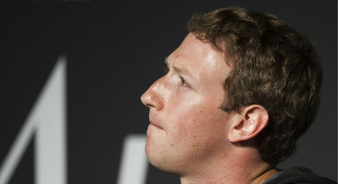 Mark Zuckerberg se disculpa en los periódicos