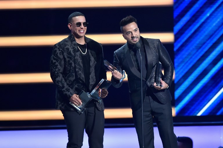 Arrasan Daddy Yankee y Luis Fonsi en los Premios Billboard latinos