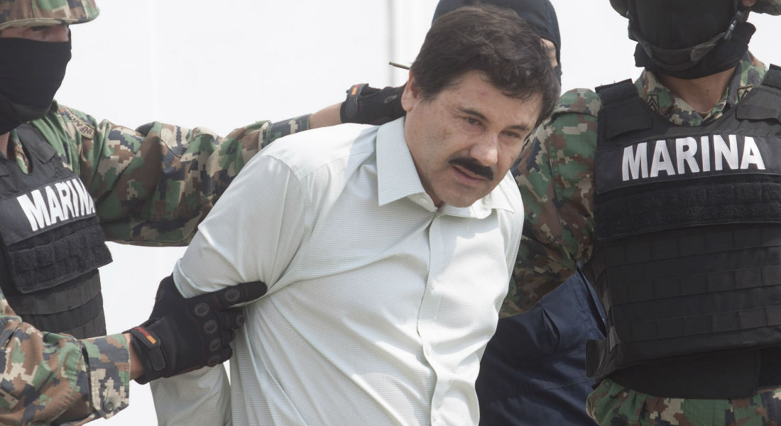 «El Chapo» habría mandado colchones a damnificados de Sinaloa