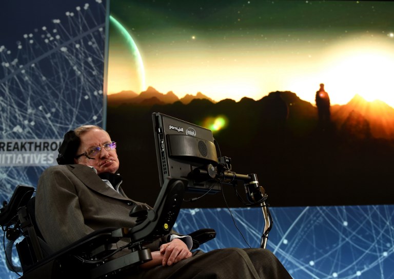 El funeral de Stephen Hawking, abierto a los «viajeros del futuro»