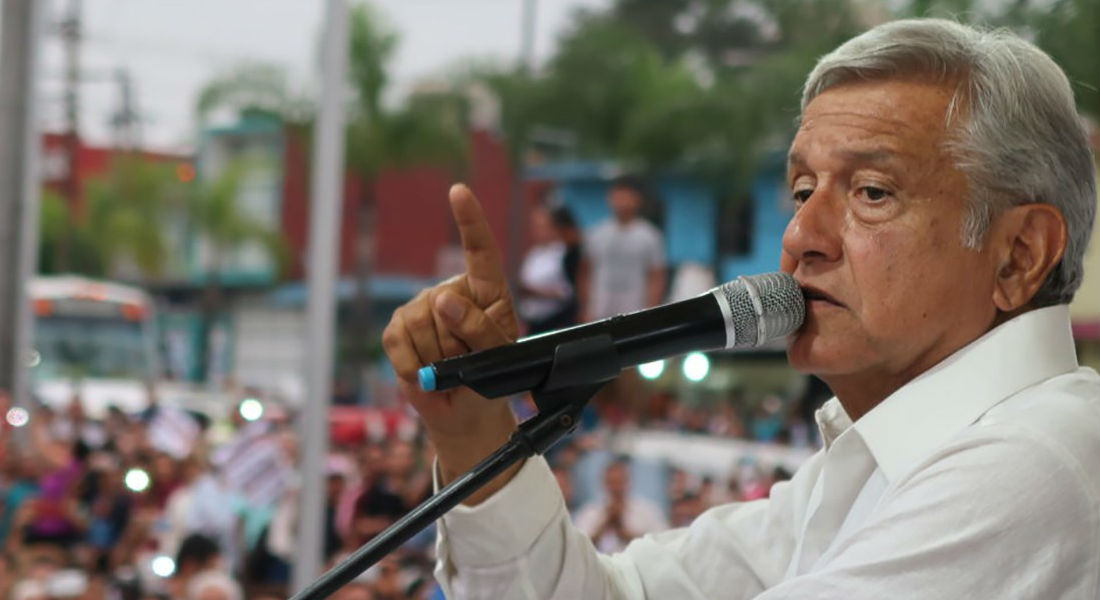 AMLO promete un gobierno para ricos y pobres