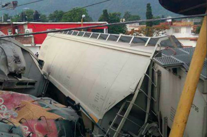 Sabotaje ocasionó descarrilamiento de tren de carga en Orizaba