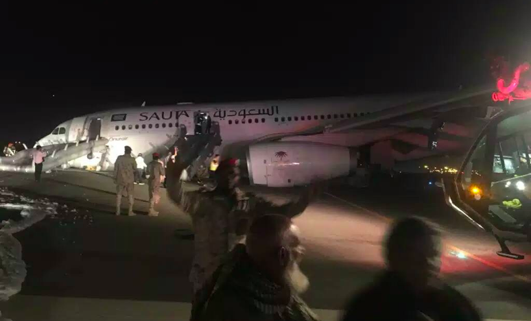 Video muestra aterrizaje de emergencia de un avión en Arabia Saudita