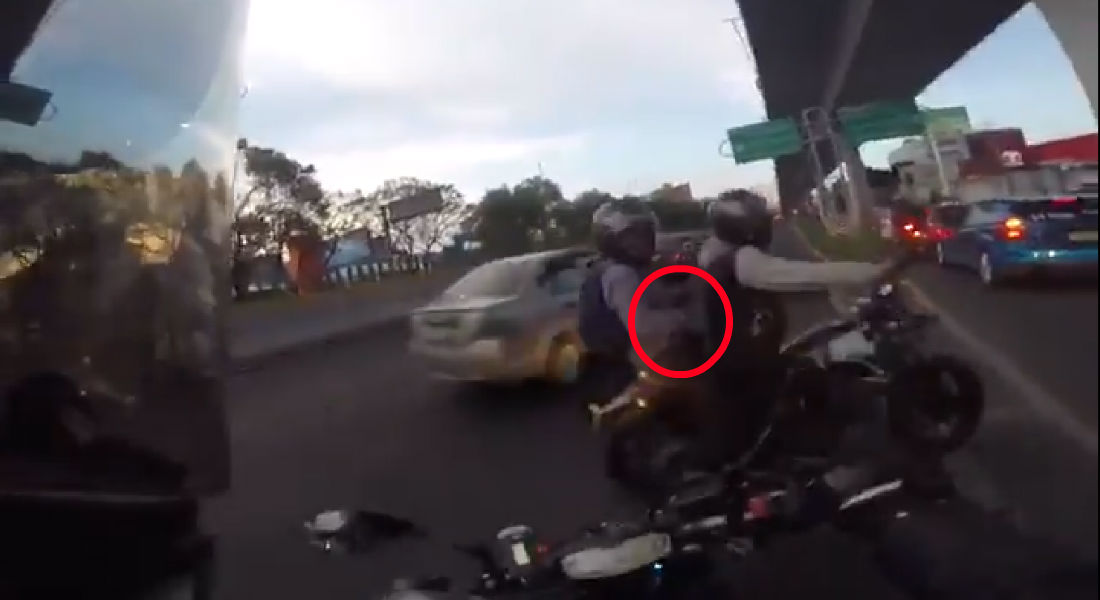 Motociclista logra escapar de asalto en Periférico Norte