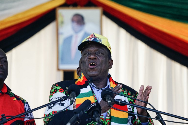 Explosión en Zimbabue durante acto presidencial; un vicepresidente herido