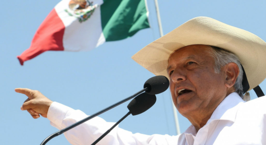 López Obrador propone realizar consulta sobre nuevo aeropuerto