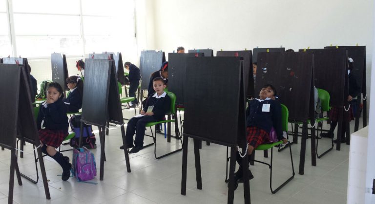 Escuelas laboran de forma normal