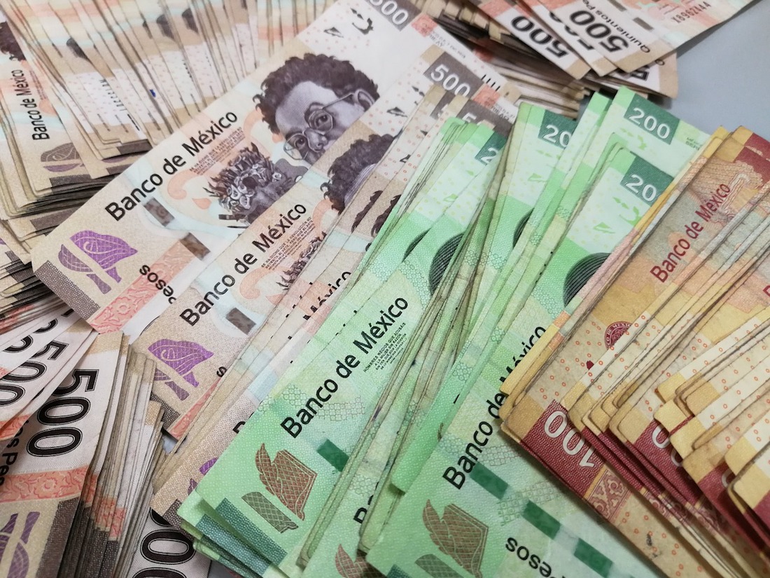 Peso retrocede de nuevo y alcanza nivel no visto desde febrero de 2017