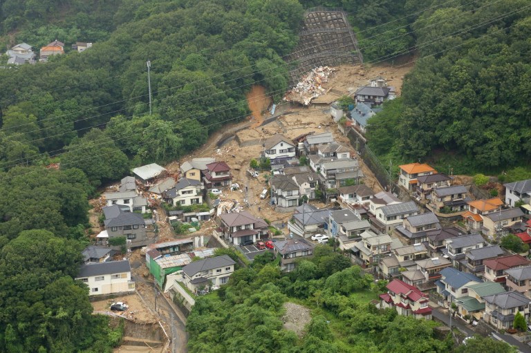 Al menos 30 muertos por lluvias torrenciales en Japón