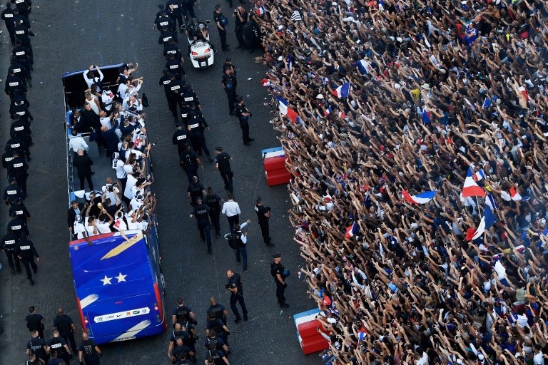Disturbios en el festejo del Mundial causan dos muertos en Francia