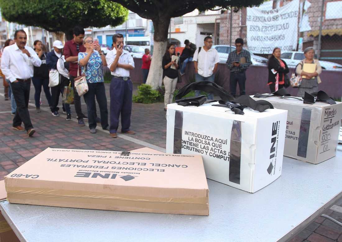 Casillas en Coyoacán retrasan voto electoral
