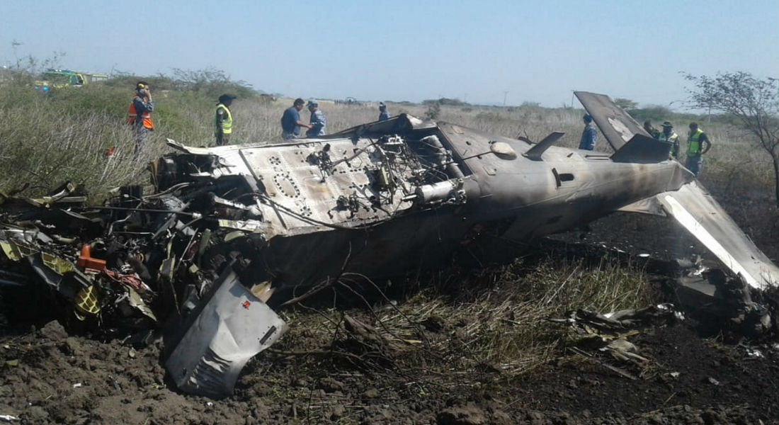 Se cae avión en Oaxaca, tripulación lesionada