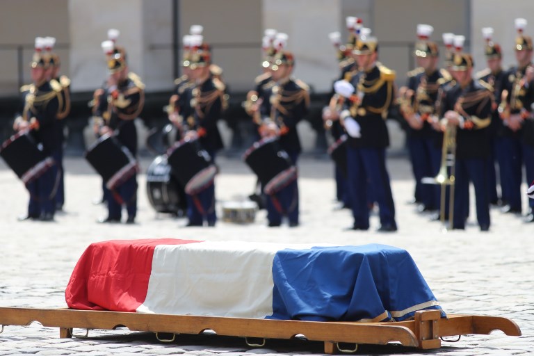 Francia rinde último homenaje a Claude Lanzmann, director de «Shoah»