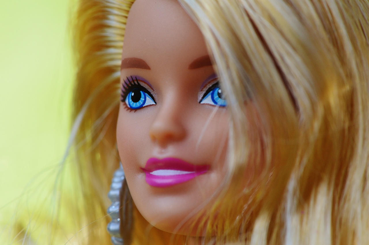¡Adiós a Barbie! Mattel venderá planta en México