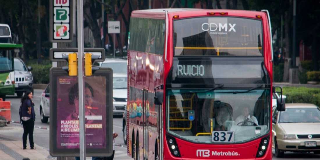 Metrobús suspenderá servicio en 10 estaciones por cierre en Reforma