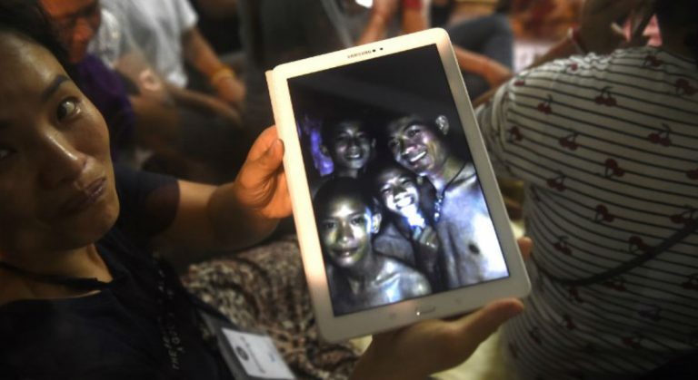 Deseando ver la luz están niños encontrados en cueva de Tailandia