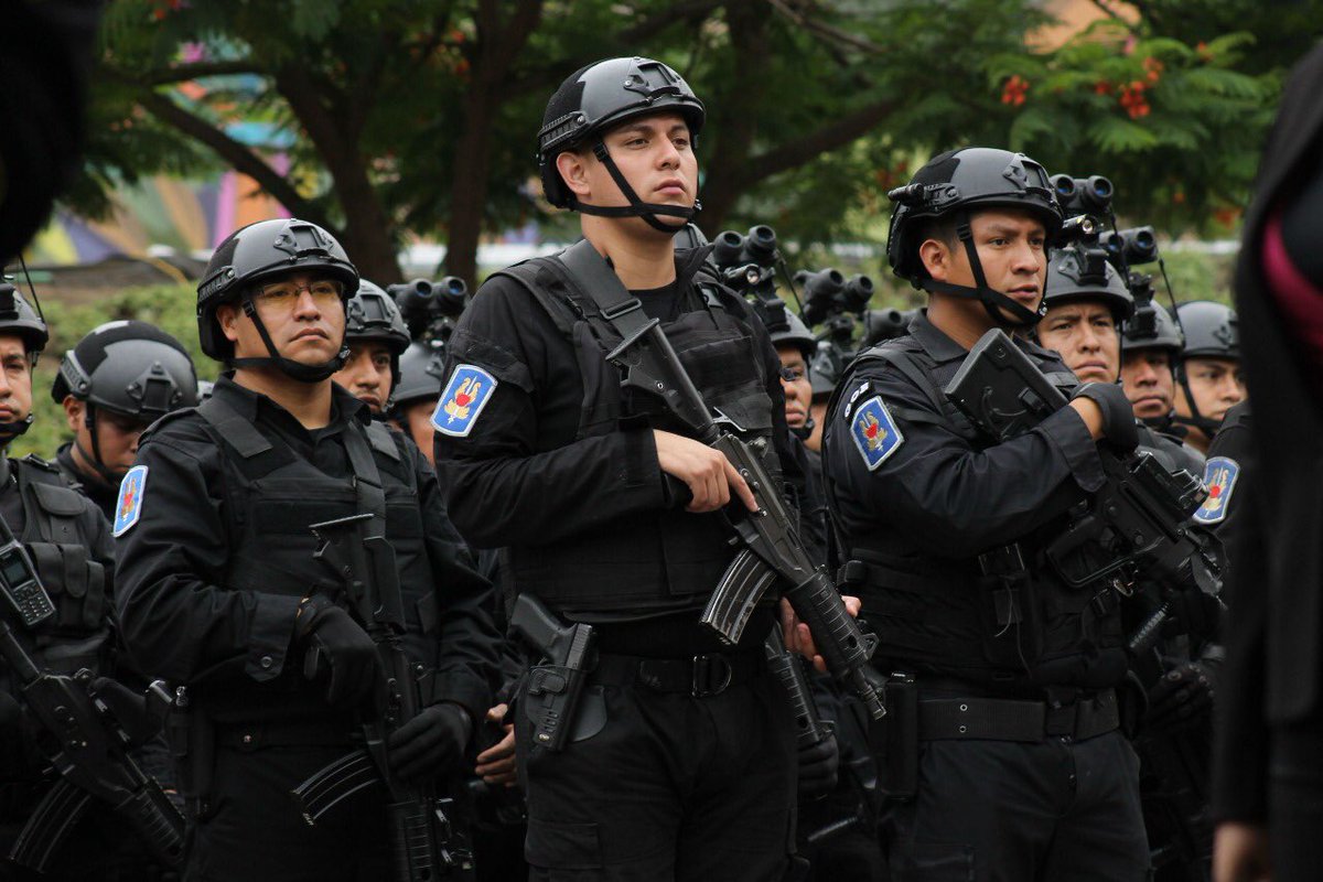 Policías capitalinos se capacitan con equipo donado por EUA