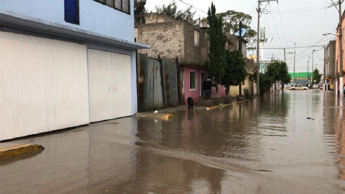 Lluvias en Chimalhuacán dejan dos muertos y un lesionado