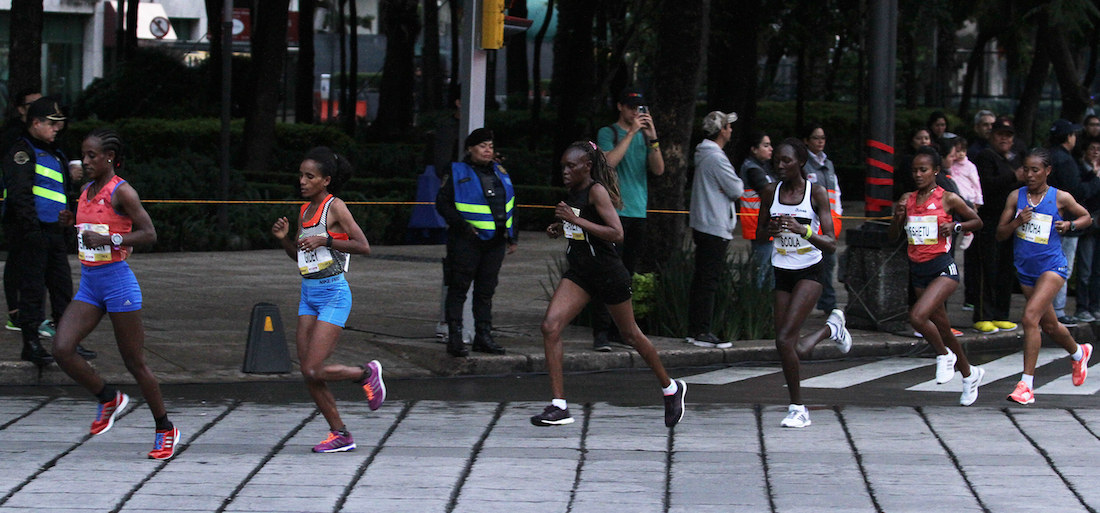 FOTOS: Corredores de Kenia y Etiopía ganadores del Maratón CDMX
