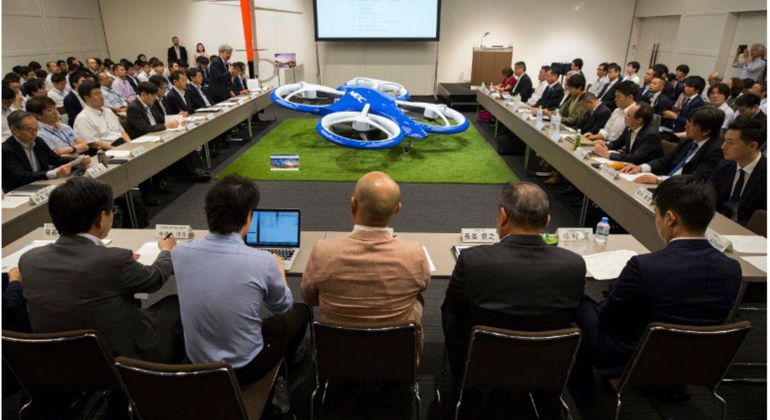 ¿Autos voladores? Japón cree que pronto serán una realidad