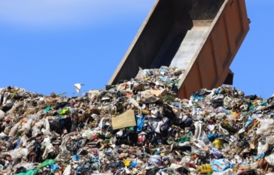 Filipinas dice que no quiere la basura de Canadá y se la regresó