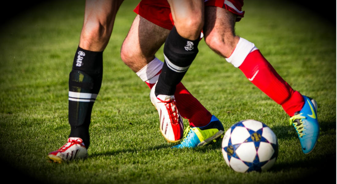 Pelea entre aficionados de fútbol deja tres muertos y siete heridos